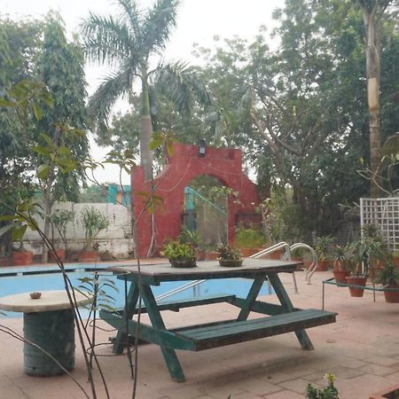 Hotel Aravali Heights Alwar Bagian luar foto