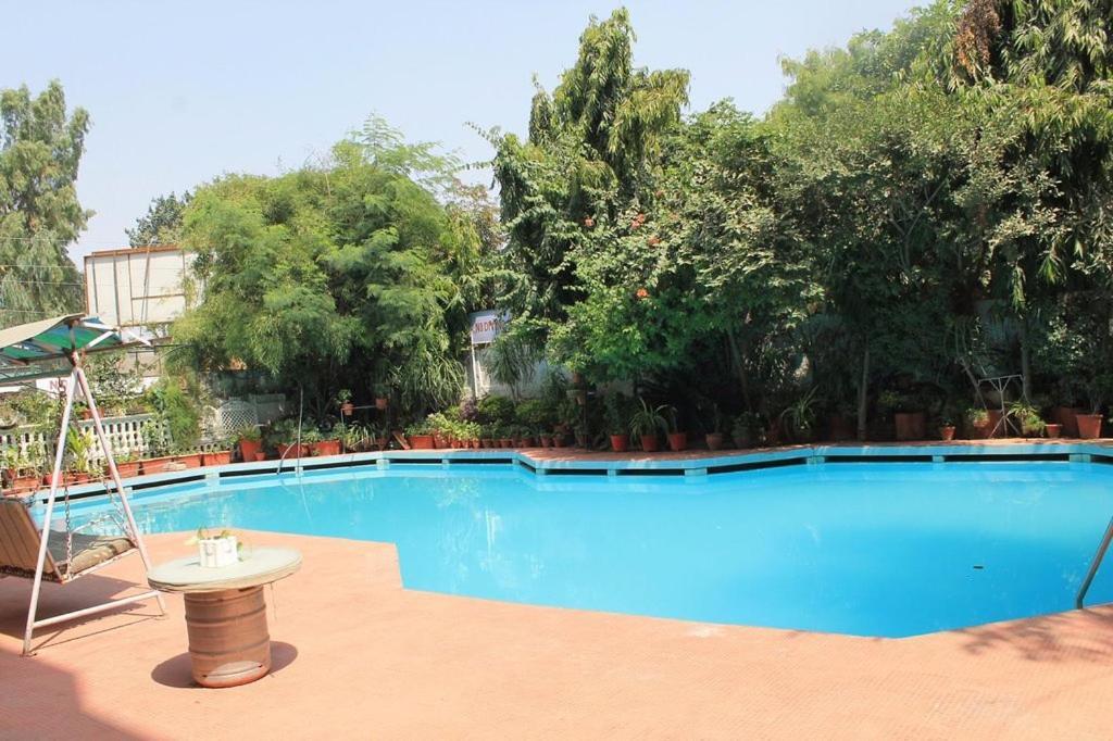 Hotel Aravali Heights Alwar Bagian luar foto